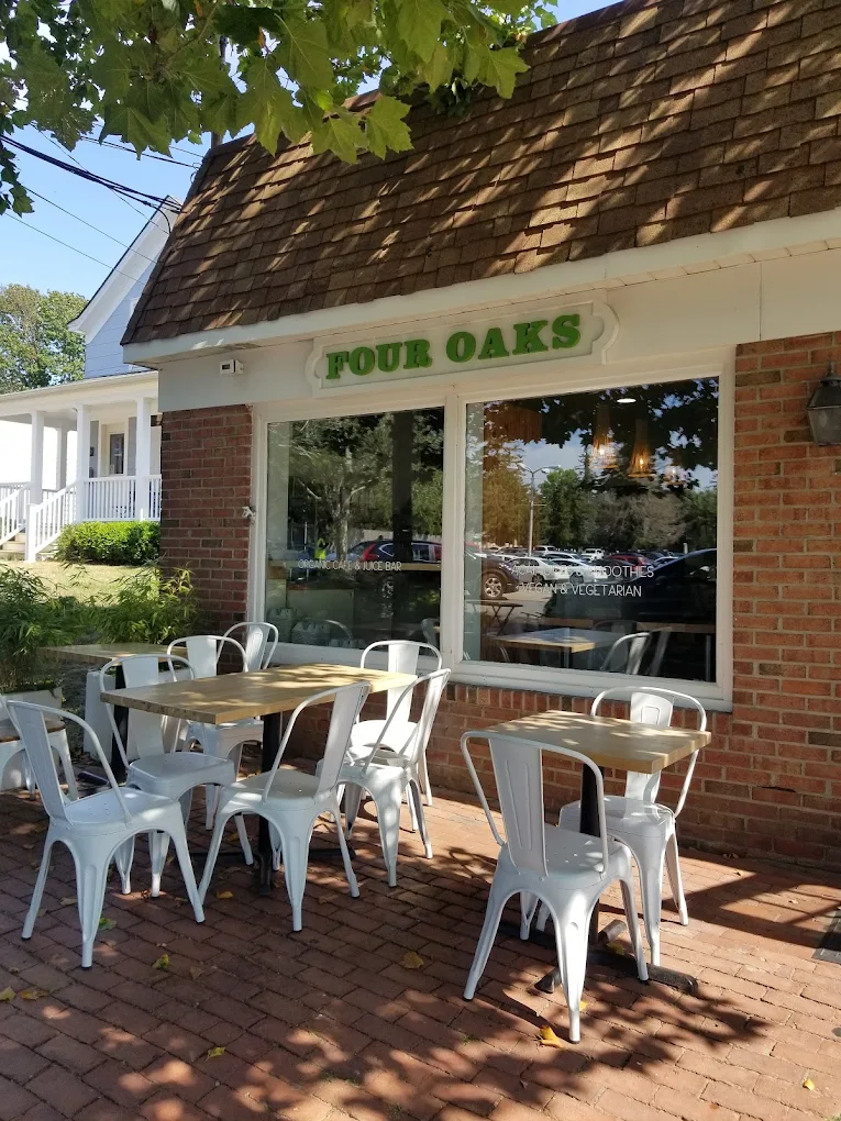 Four Oaks Cafe