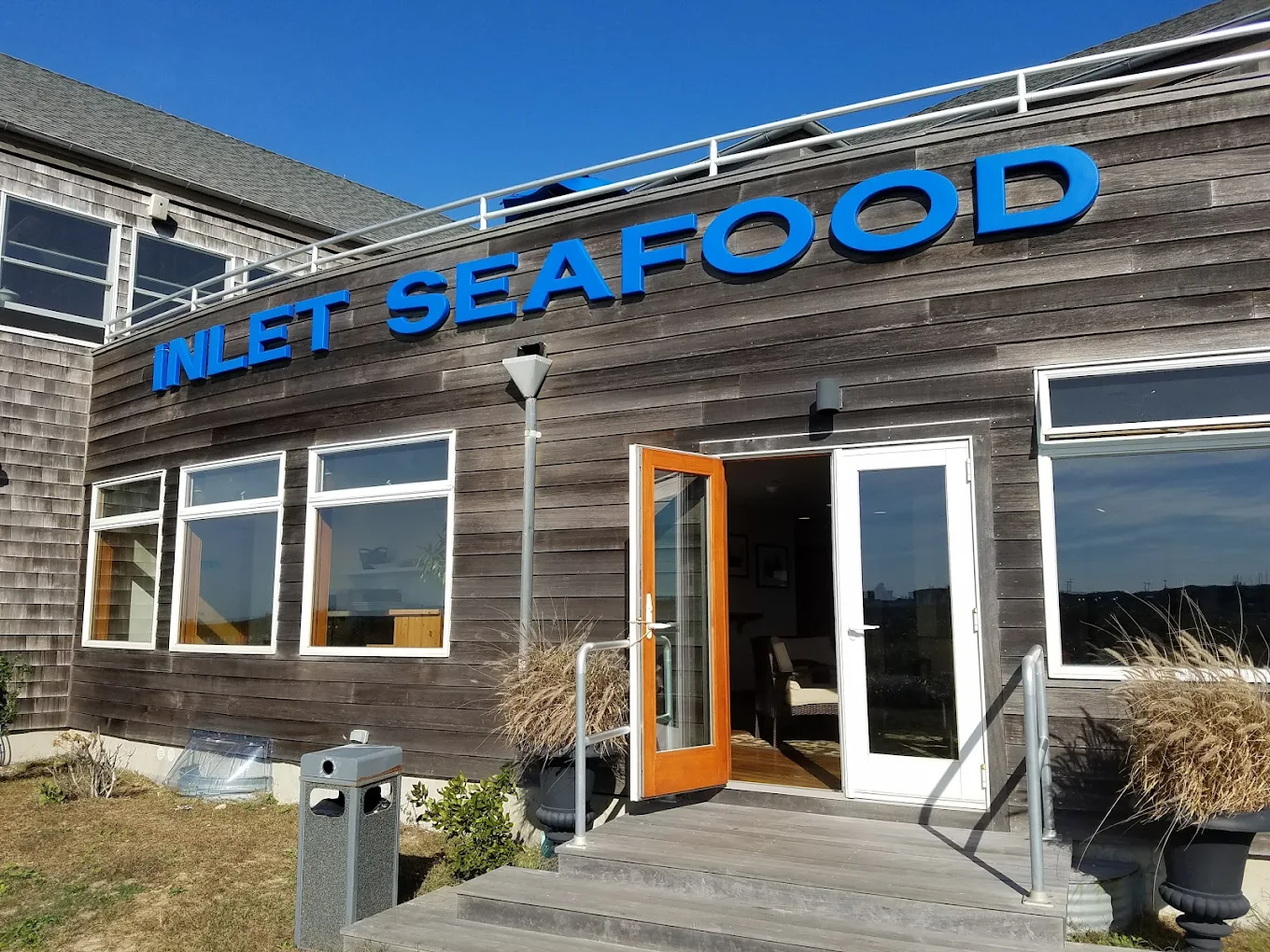 Inlet Seafood